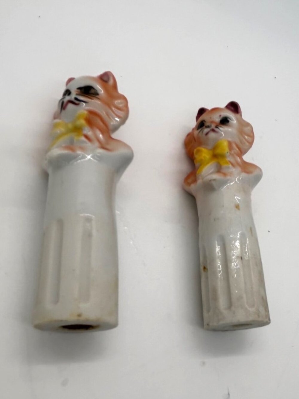 Vintage Ceramic Cat Salt & Pepper Shakers Nodders Floral Base Orange & White - Picture 15 of 16